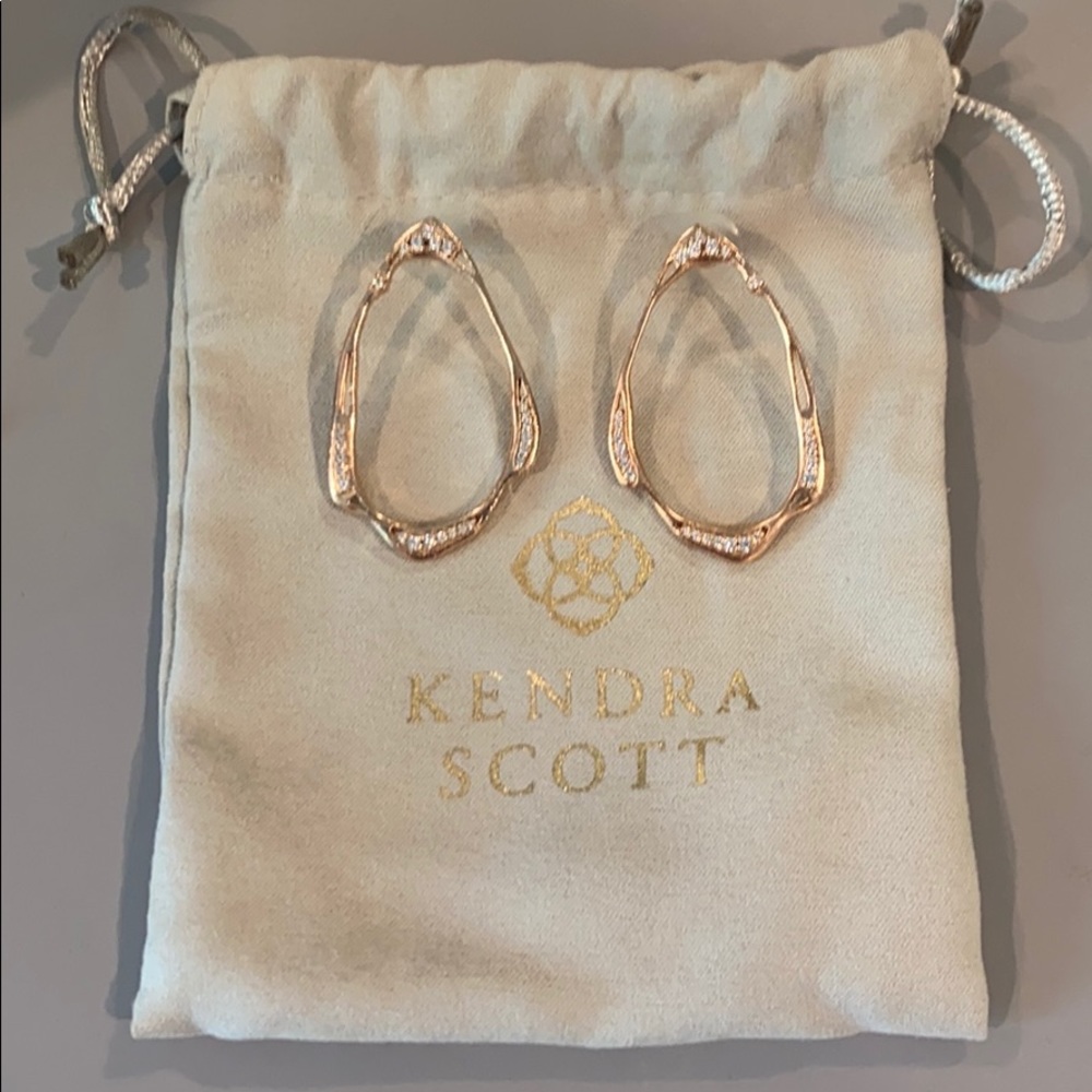 Kendra Scott Rose Gold Livi Earrings